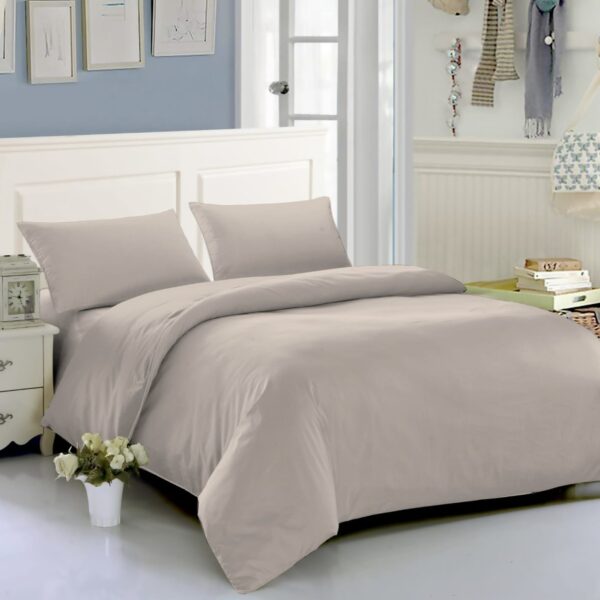 Plain Light Peach– Cotton King Flat Bed Sheet Set  – Soft, Cooling & Breathable Bed Sheets – Wrinkle-Resistant – Luxury King Size Bedding with Two Pillowcases.